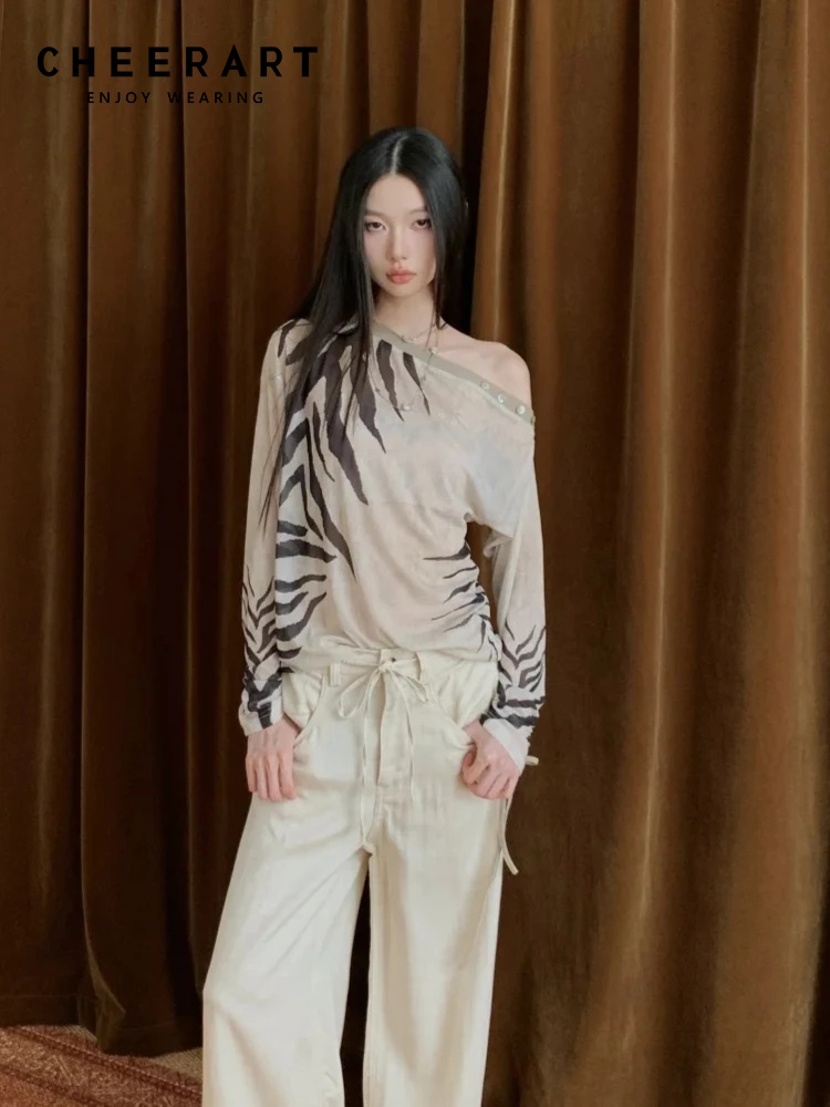 Street Fashion Fall 2025 - Cheerart zebra fora do ombro designer