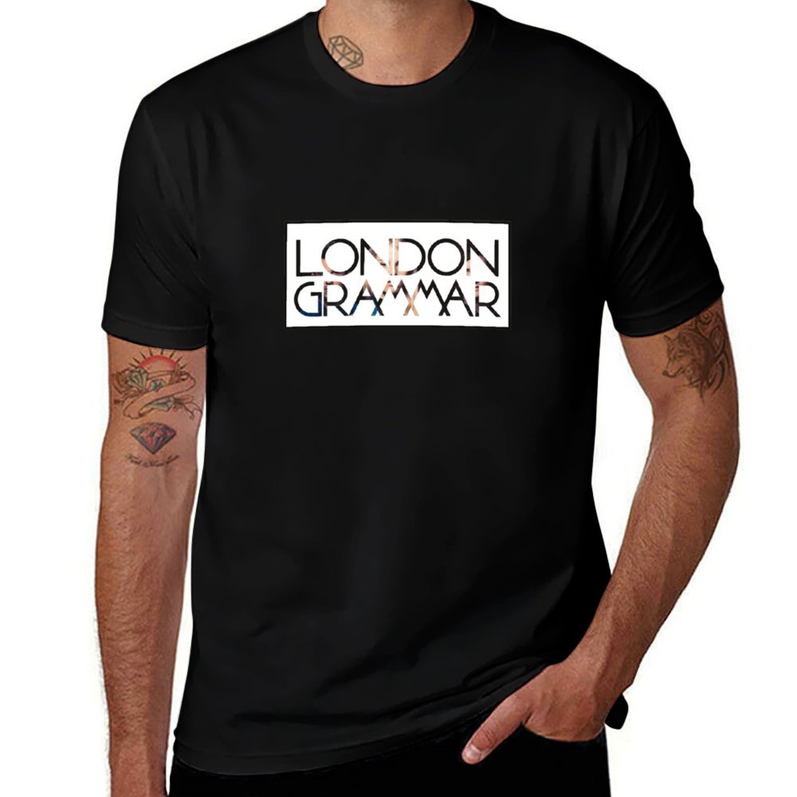 Street Fashion In London - Camiseta London Grammar, camiseta casual de