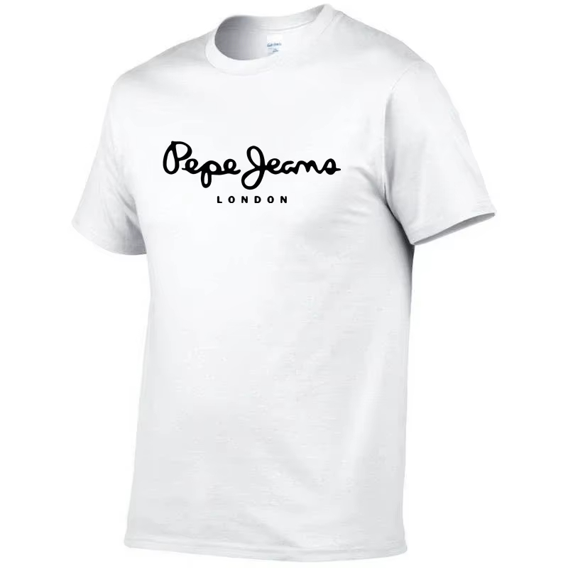Street Fashion In London - Camiseta Pepe Jeans London com Logo