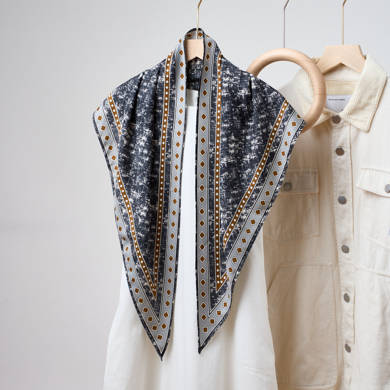 Denim azul triângulo cachecol  - Bandana Multi Way avaliação e preço